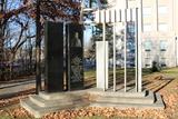 Monument de Michael J. McGivney et du bicentenaire du Séminaire de Saint-Hyacinthe