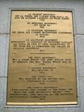Plaque du monument de la mort de Wolfe. Vue avant