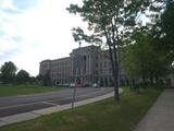 Collège Jean-de-Brébeuf. Vue avant