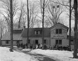 Cabane à sucre Plateau Bellevue, Saint-Hilaire, Québec, 1926.