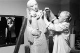 Sylvia Daoust, sculpteur / Photo Gaby (Gabriel Desmarais) - Octobre 1963