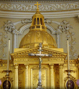 Maître-autel de l'église de Saint-François-de-Sales