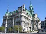Hôtel de ville de Montréal. Vue latérale