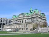 Hôtel de ville de Montréal. Vue arrière