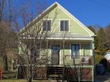 5715, avenue Royale