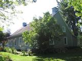 Ancienne salle des habitants de Deschambault. Vue latérale