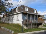 6385-6387, avenue Royale