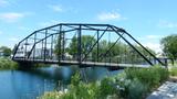 Pont Jean-De La Lande. Vue d'angle du pont, à partir de la rue Victoria