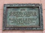 Plaque de la concession d'un terrain aux Ursulines de Québec. Vue avant