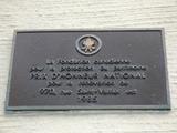 Plaque de la fondation canadienne pour la protection du patrimoine. Vue avant