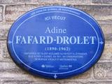 Plaque d'Adine Fafard-Drolet. Vue avant