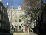 Aile des parloirs du Monastère des Ursulines-de-Québec. Vue avant