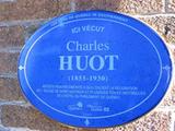 Plaque de Charles Huot. Vue avant
