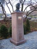 Monument Dante Alighieri. Vue avant