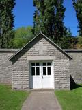 Charnier du cimetière des religieuses de l'Hôpital général de Québec. Vue avant