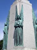 Monument de Saint-Joseph et l'Enfant-Jésus. Détail. Vue latérale