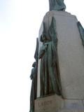 Monument de Saint-Joseph et l'Enfant-Jésus. Détail. Vue latérale