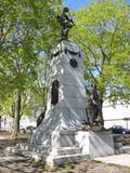 Monument de Louis Hébert. Vue arrière