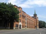 Séminaire de Rimouski. École des métiers, beaux-arts et commerce. Vue latérale