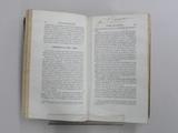 Livre (Histoire de la littérature française). Intérieur de l'imprimé avec signature