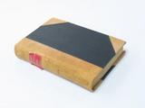 Livre (Reports of cases argued and determined in the Courts of King's Bench and in the Provincial Court of Appeals of Lower Canada : with a few of the more important cases in the Court of Vice Admiralty). Extérieur de l'imprimé
