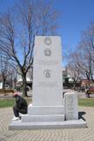 Monument aux Braves. Vue avant