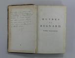 Livre (Oeuvres de Regnard : avec des avestissemens [sic] et des remarques sur chaque pièce par M. G. (Tome III)). Intérieur de l'imprimé avec annotations