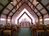 Chapelle de la Fraternité sacerdotale. Vue intérieure