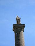 Monument à la mémoire de l'amiral Horatio Nelson. Détail. Vue avant