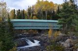 Pont du Lac Ha ! Ha !. Vue latérale