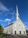 Église de Saint-Bruno-de-Kamouraska. Vue d'angle