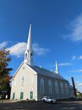 Église de Saint-Bruno-de-Kamouraska. Vue d'angle