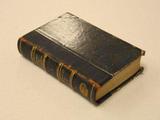 Livre (Mélanges : religion, philosophie, politique, jurisprudence, biographies, discours, voyages). Extérieur de l'imprimé
