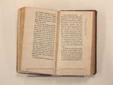 Livre (Premier établissement de la foy dans la Nouvelle-France : contenant la publication de l'evangile, l'histoire des colonies françoises, & les fameuses découvertes depuis le fleuve de Saint-Laurent, la Loüisiane & le fleuve Colbert jusqu'au golphe Mexique, achevées sous la conduite de feu Monsieur de la Salle : avec les victoires remportées en Canada par les armes de Sa Majesté sur les anglois & les iroquois en 1690 (Ex. II)). Intérieur de l'imprimé et signature de Pierre-Joseph-Olivier Chauveau