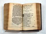 Livre (D. Magni Ausonii Burdigalensis, viri consularis, Augustorum praeceptoris : opera in meliorem ordinem digesta ...). Intérieur de l'imprimé
