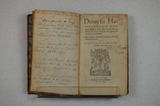 Livre (Dionysii Halicarnassei Nonnulla opuscula, à Stanislao Ilovio Polono nuc primùm latinitate donata, quae quinita pagina recensentur : ejusdem Ilouÿ & Robortelli de historica facultate commentatium culae). Page de titre et notes manuscrites