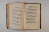 Livre (Mémoires sur la reine Hortense : aujourd'hui duchesse de Saint-Leu (Tome II)). Intérieur de l'imprimé avec signature de Pierre-Joseph-Olivier Chauveau