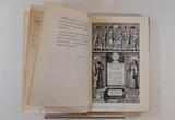 Livre (Le grand voyage du pays des Hurons situé en l'Amérique vers la mer douce, ès derniers confins de la Nouvelle France dite Canada avec un dictionnaire de la langue huronne (Tome I)). Intérieur de l'imprimé avec illustration