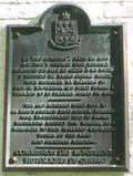 Plaque de la Old Academy. Vue avant