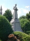 Monument du Curé Mignault. Vue avant
