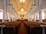 Église de Sainte-Cécile. Vue intérieure