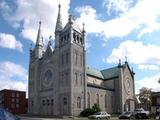 Église de Saint-Bernard. Vue latérale
