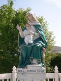 Monument de la Vierge à l'Enfant Jésus. Vue avant