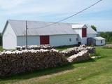 Grange-étable. Côté nord-est. Vue latérale