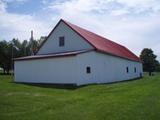 Grange-étable. Côté nord-est. Vue latérale