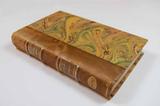 Livre (Travels into North America : containing its natural history, and a circumstantial account of its plantations and agriculture in general : with the civil, ecclesiastical and commercial state of the country, the manners of the inhabitants and several curious and important remarks on various subjects (Tome I)). Extérieur de l'imprimé