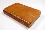 Livre (Mémoires de la vie privée de Benjamin Franklin, écrits par lui-même et adressés à son fils : suivis d'un précis historique de sa vie politique, et de plusieurs pièces relatives à ce père de liberté). Extérieur de l'imprimé