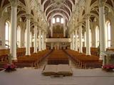 Église de Sainte-Julie. Vue intérieure