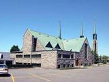 Église des Saints-Martyrs-Canadiens. Vue arrière