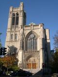 Église Saint-Andrew et Saint-Paul. Vue avant
